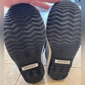 Sorel black waterproof boots women size 7 1/2